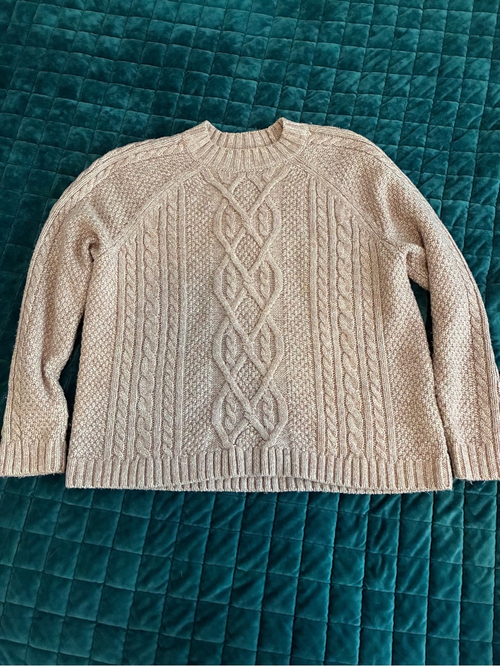 Abercrombie Cozy Cable-Knit Crewneck Sweater - Cream